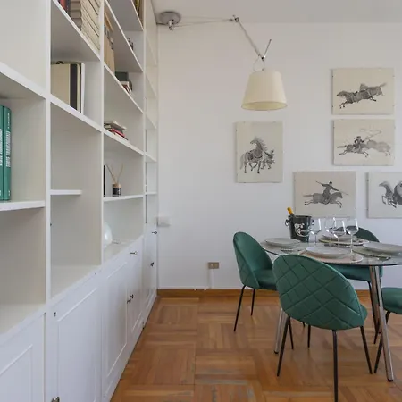 Apartamento Skyline View Biancamano 1 Bdr With Balcony By Rentopolis