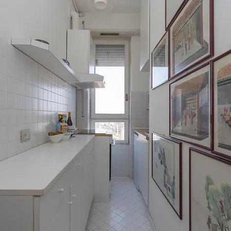 Skyline View Biancamano 1 Bdr With Balcony By Rentopolis Apartment Milan
