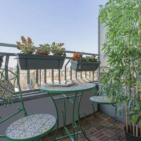 公寓 Skyline View Biancamano 1 Bdr With Balcony By Rentopolis